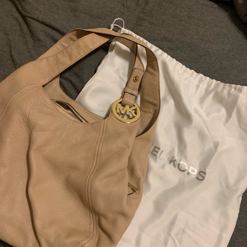 Michael kors purse